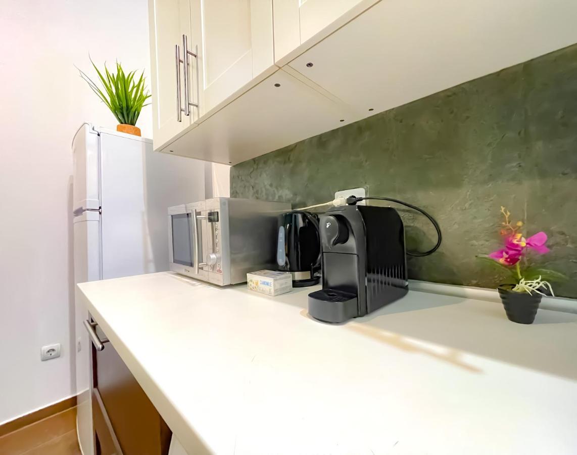 شقة Cool Flat In The Heart Of Bucharest'S Fun And History المظهر الخارجي الصورة
