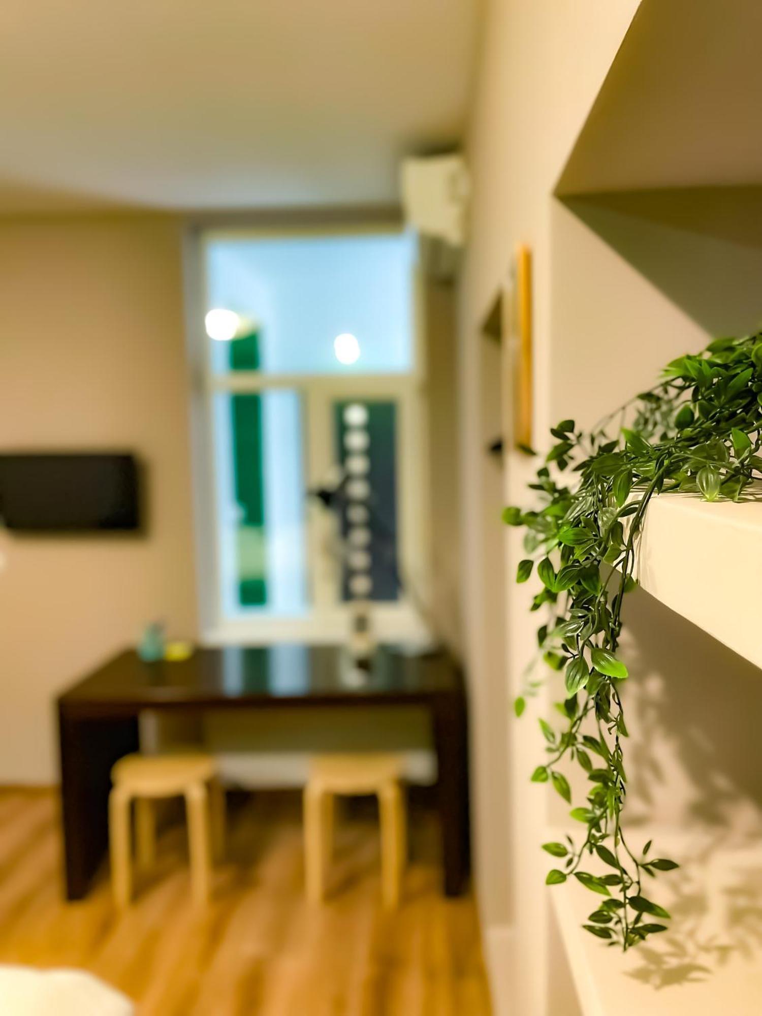 شقة Cool Flat In The Heart Of Bucharest'S Fun And History المظهر الخارجي الصورة